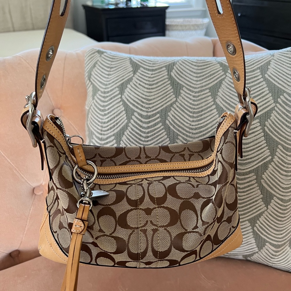 Vintage Coach shoulder bag 2004